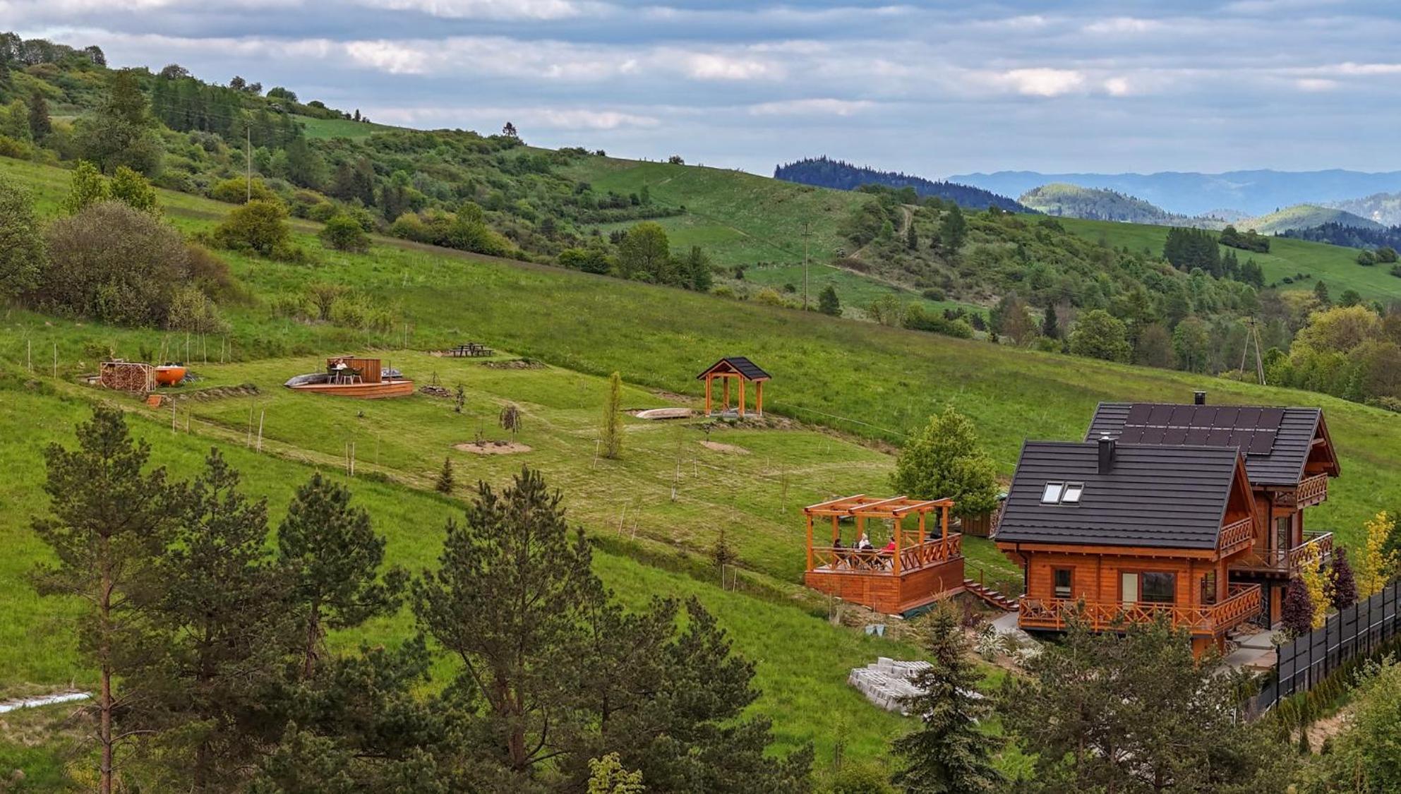Houten Vakantiewoning "Reisnaarpolen" Royaal Ontbijt, Sauna En Hottub Czarna Góra 外观 照片