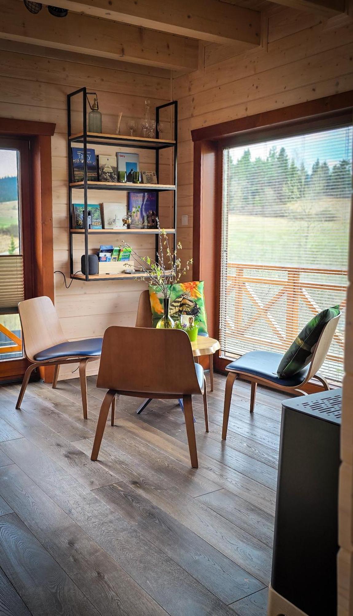 Houten Vakantiewoning "Reisnaarpolen" Royaal Ontbijt, Sauna En Hottub Czarna Góra 外观 照片